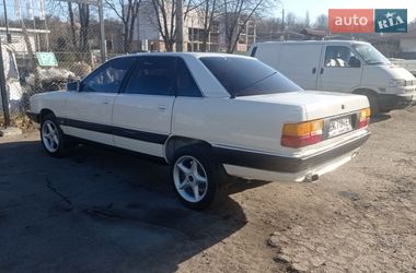 Седан Audi 100 1986 в Рівному