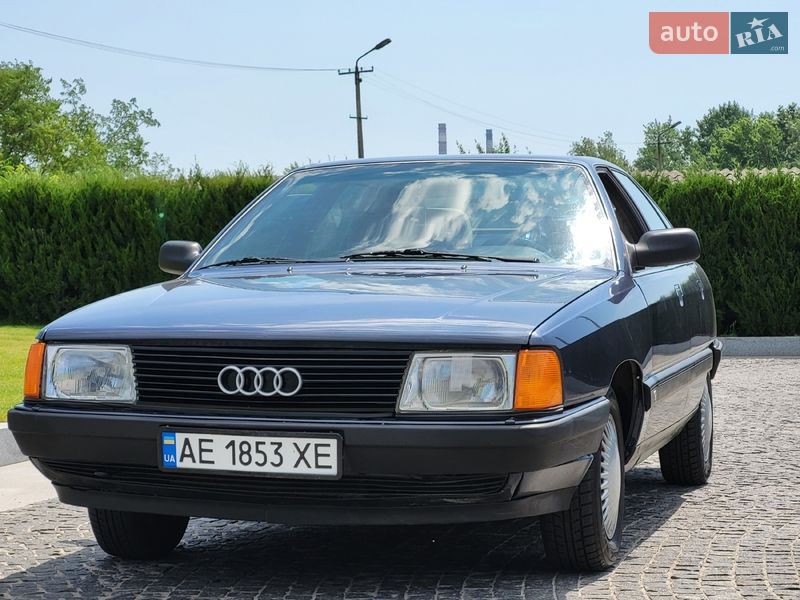 Audi 100 1988