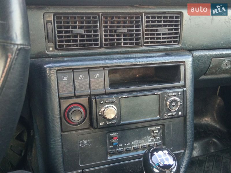 Седан Audi 100 1990 в Володимирі