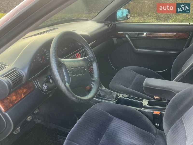 Универсал Audi 100 1993 в Глухове