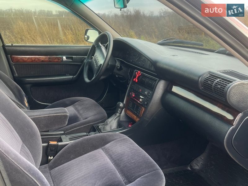 Универсал Audi 100 1993 в Глухове