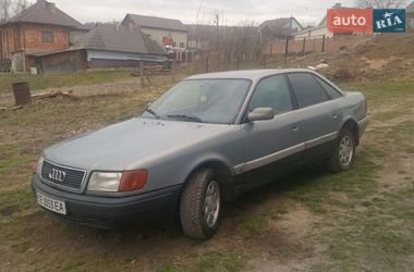 Седан Audi 100 1992 в Черновцах