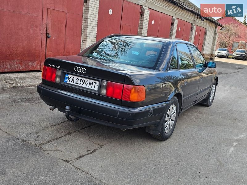 Седан Audi 100 1991 в Києві