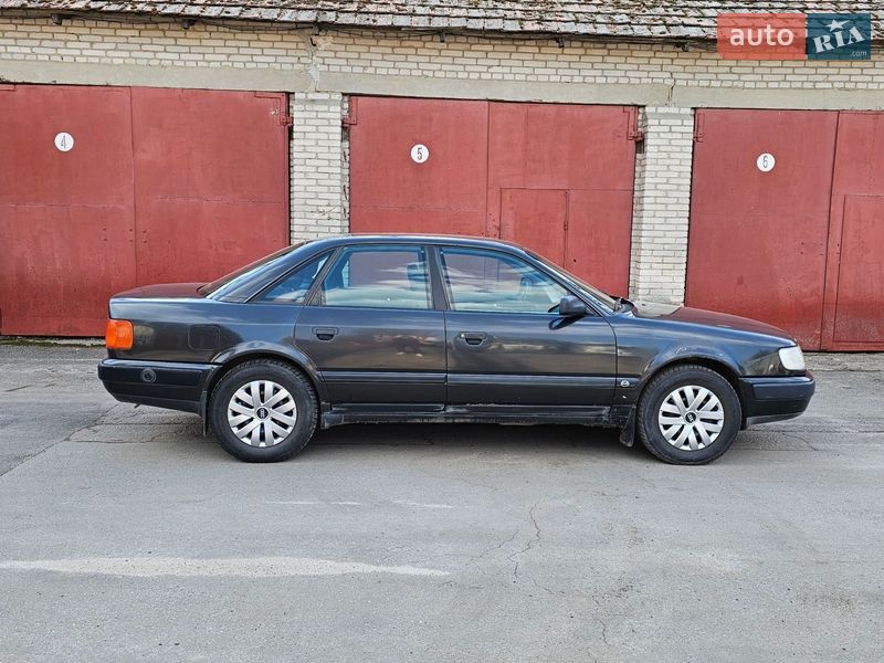 Седан Audi 100 1991 в Києві