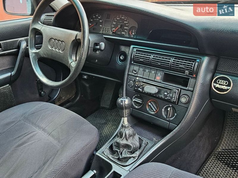 Седан Audi 100 1991 в Києві