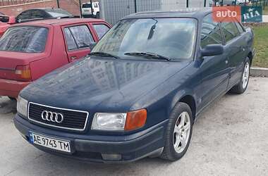 Седан Audi 100 1992 в Полтаве