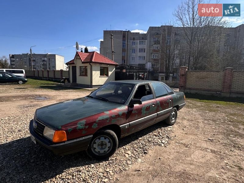 Audi 100 1985