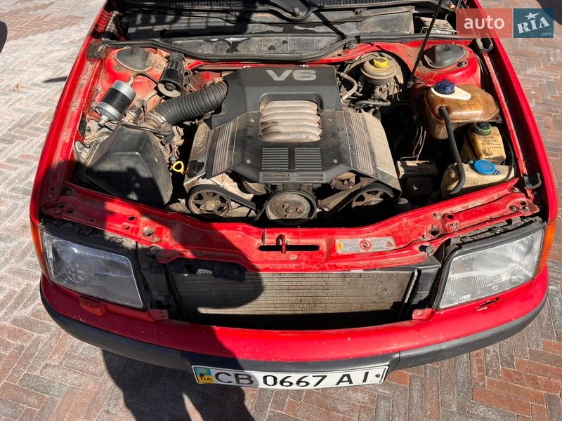 Седан Audi 100 1993 в Чернигове