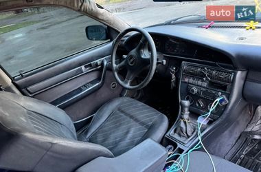 Седан Audi 100 1991 в Славуті