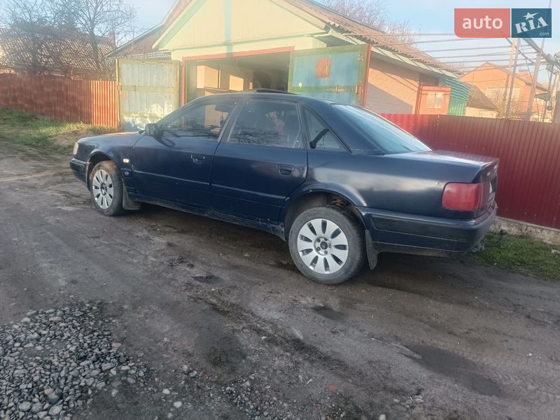 Седан Audi 100 1991 в Баре