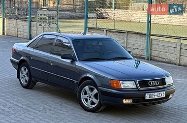 Седан Audi 100 1991 в Красилові