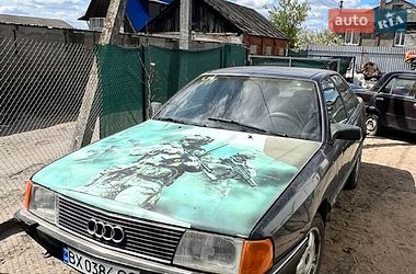 Седан Audi 100 1988 в Шепетівці