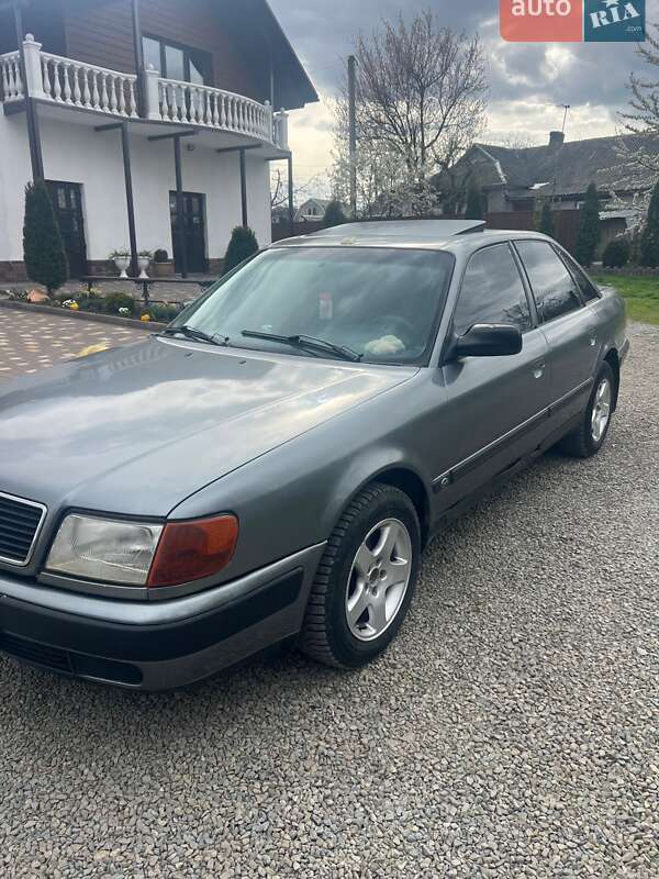 Audi 100 1992