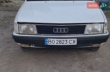 Седан Audi 100 1986 в Чорткові