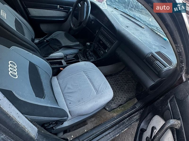 Седан Audi 100 1991 в Львове