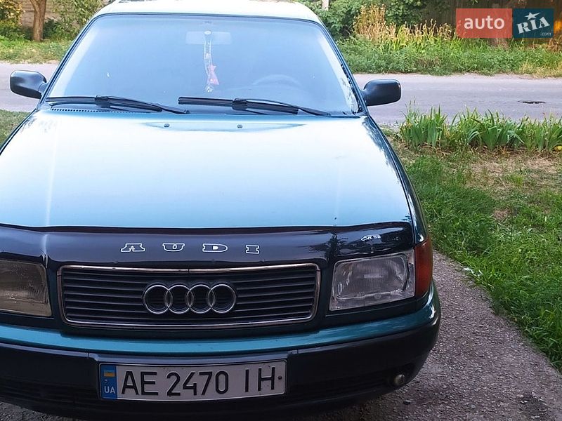 Седан Audi 100 1993 в Соленом фото 10 Седан Audi 100 1993 в Соленом