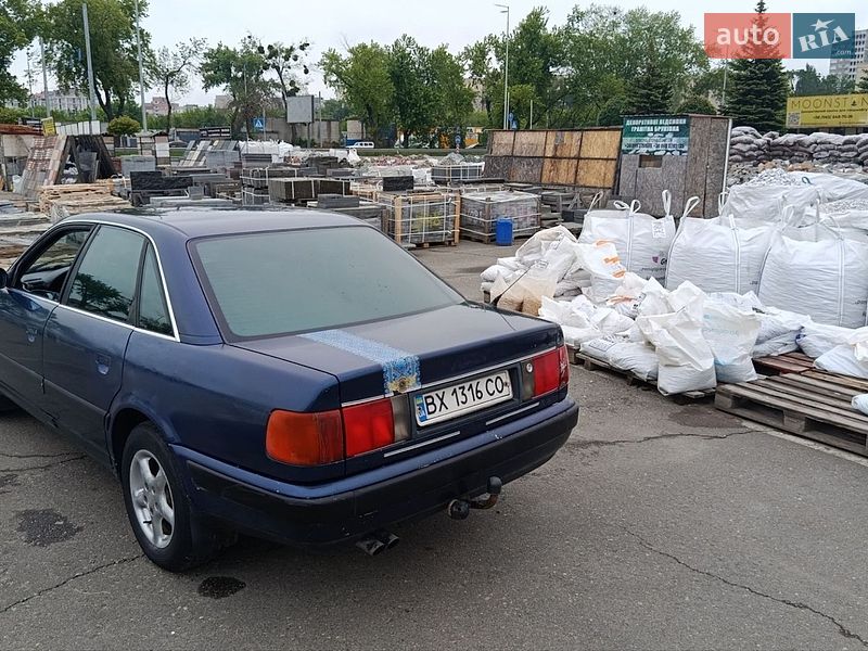 Седан Audi 100 1993 в Києві