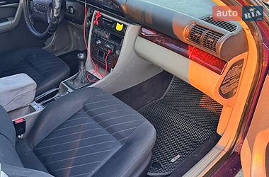 Седан Audi 100 1994 в Киеве