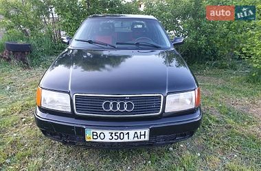 Седан Audi 100 1991 в Підволочиську