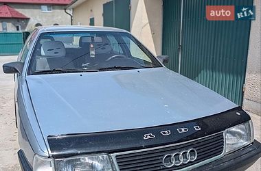 Седан Audi 100 1989 в Чорткові