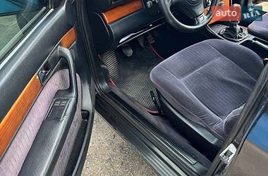 Седан Audi 100 1991 в Городке