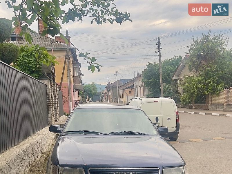 Audi 100 1992 Audi 100 1992