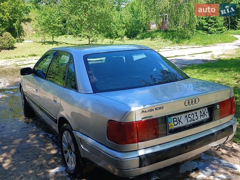 Седан Audi 100 1990 в Житомирі