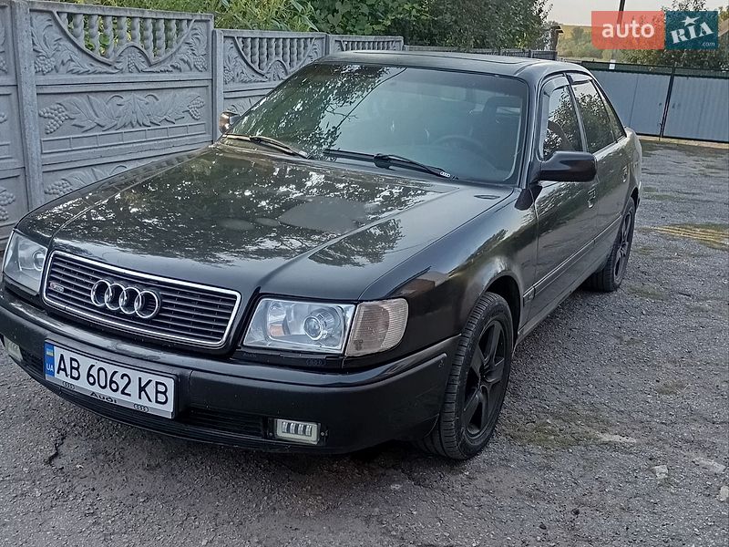 Седан Audi 100 1993 в Вінниці