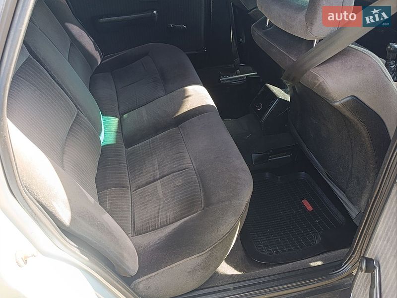 Седан Audi 100 1989 в Лебедине