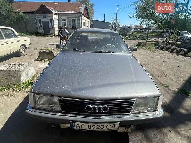 Audi 100 1987 VIN WAUZZZ44ZHN126267 фото оголошення 5 з 39