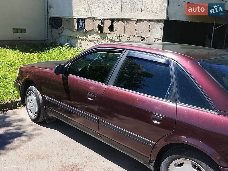 Седан Audi 100 1992 в Трускавці