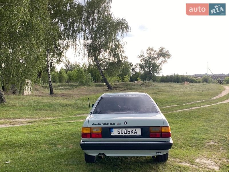 Седан Audi 100 1983 в Ковеле