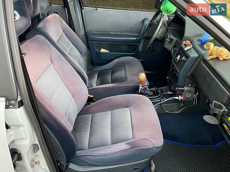 Седан Audi 100 1983 в Ковелі