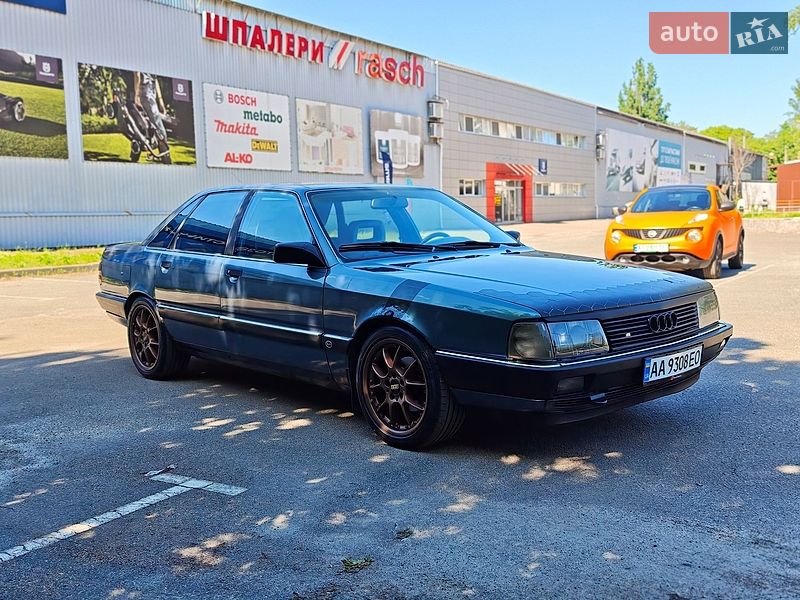 Седан Audi 100 1990 в Києві