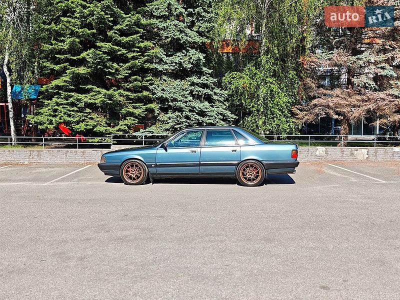 Седан Audi 100 1990 в Києві