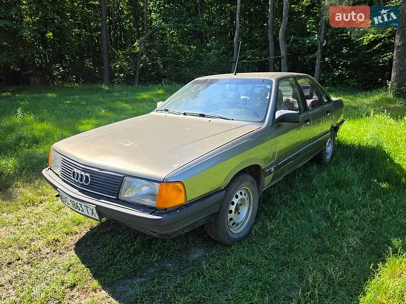 Audi 100 1990