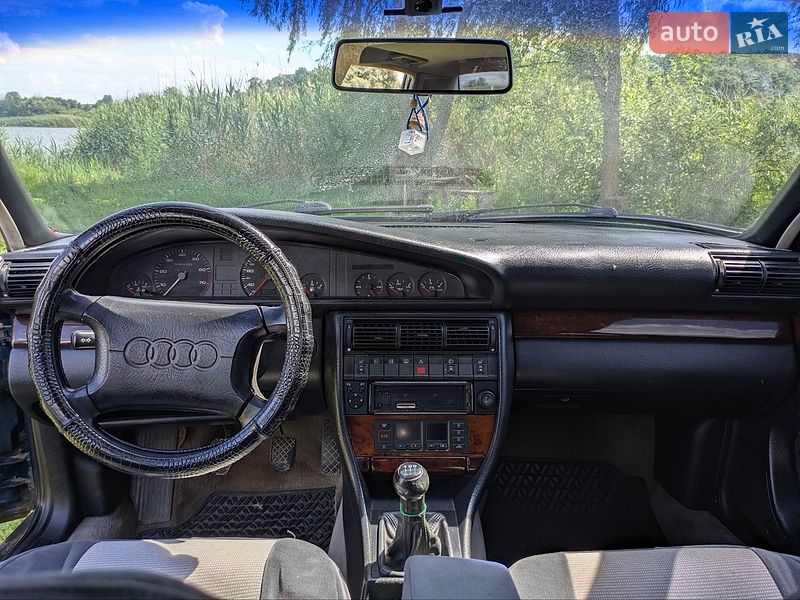 Седан Audi 100 1993 в Харкові