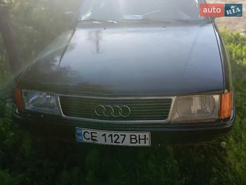 Audi 100