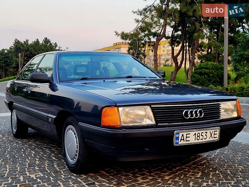 Audi 100 1988