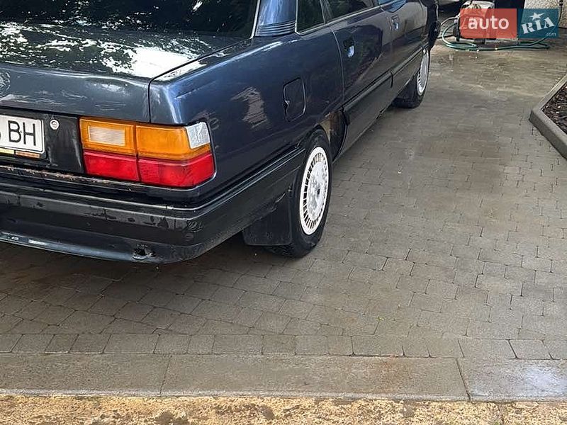 Универсал Audi 100 1989 в Черновцах