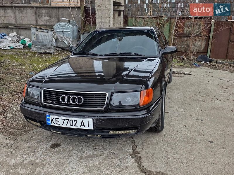 Седан Audi 100 1992 в Днепре