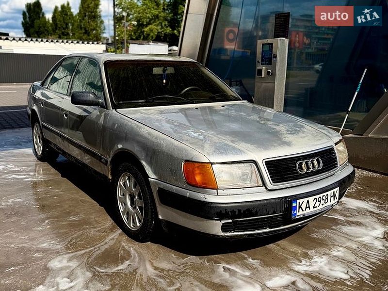 Audi 100 1992