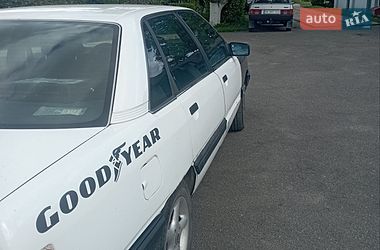 Седан Audi 100 1989 в Хмільнику