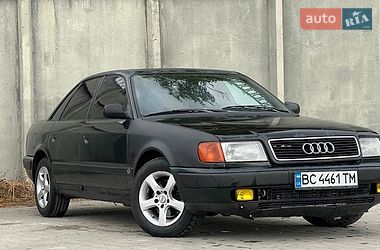 Седан Audi 100 1994 в Дрогобыче
