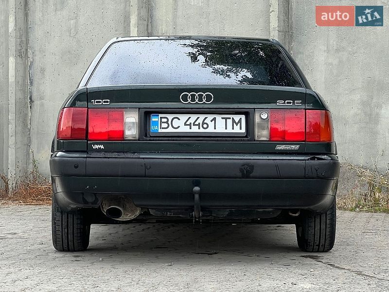 Седан Audi 100 1994 в Дрогобичі