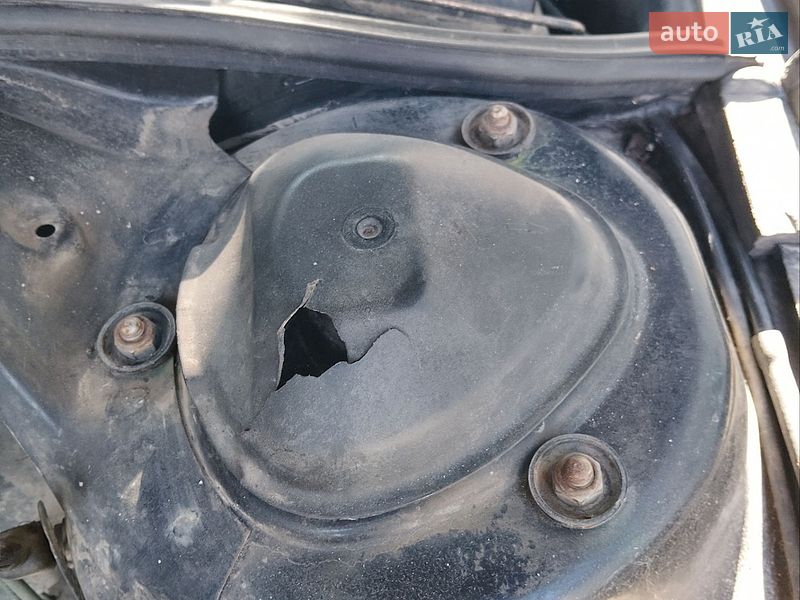 Седан Audi 100 1993 в Деражні