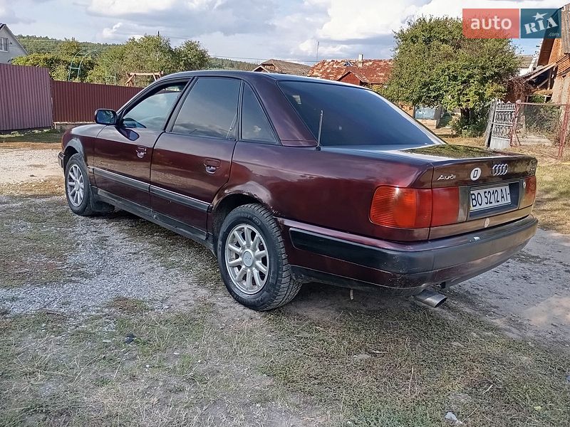 Седан Audi 100 1993 в Теребовле