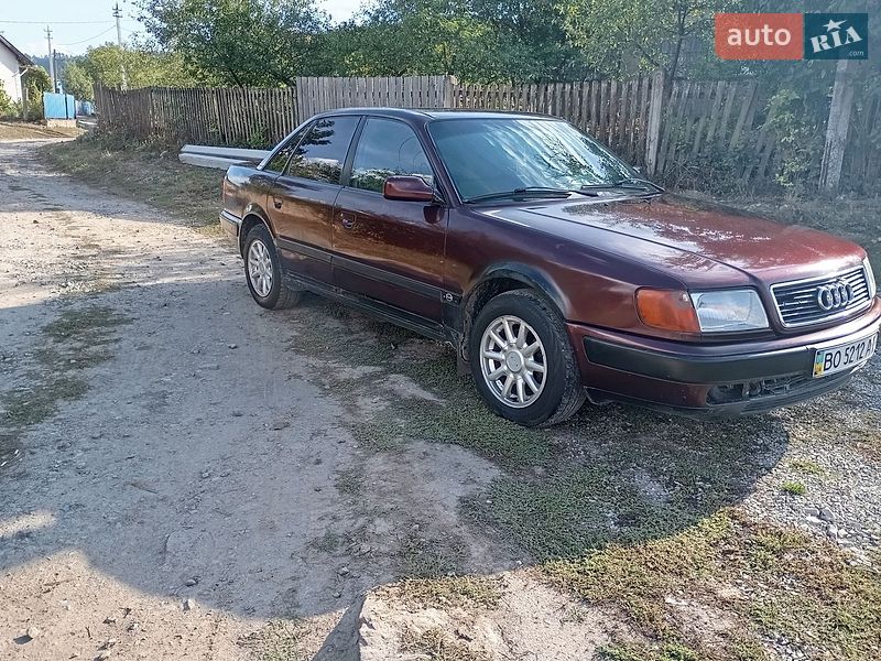 Седан Audi 100 1993 в Теребовле