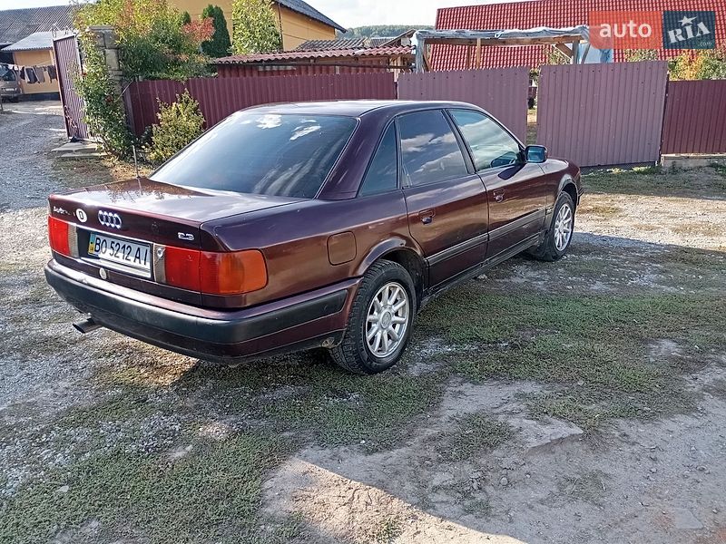 Седан Audi 100 1993 в Теребовле