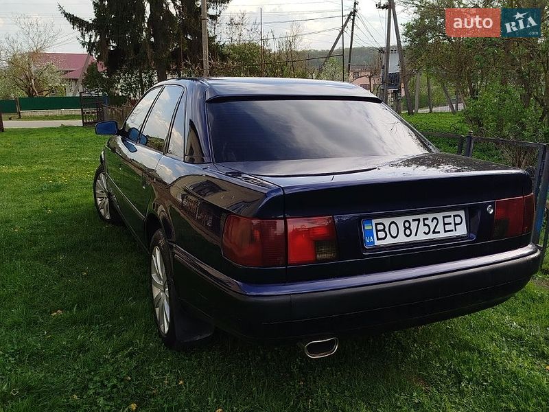 Седан Audi 100 1993 в Тернополі